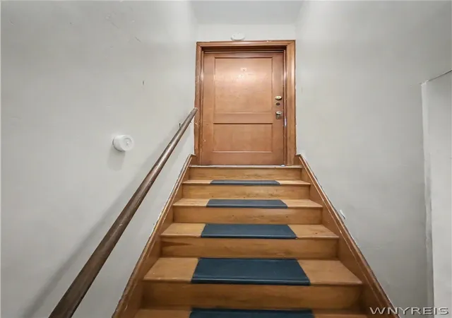 Homes for sale in Buffalo, NY | 66 California St, Buffalo, NY 14213 | MLS# B1674652