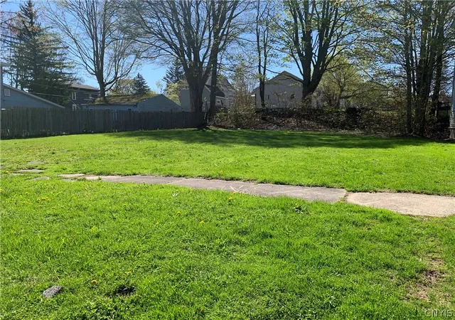 1st image of 518 Rochester St, Fulton, NY 13069 | MLS# S1675965