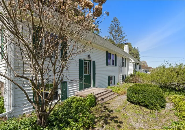 Homes for sale in Warsaw, NY | 3566 State Route 19 S, Warsaw, NY 14569 | MLS# B1676882