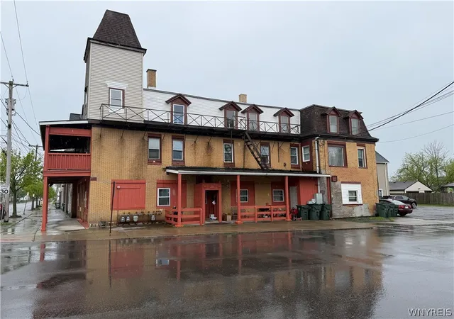 3rd image of 101 Main St, Depew, NY 14043 | MLS# B1677236