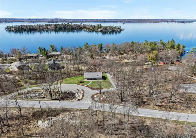 Homes for sale in Alexandria, NY | 26633 Kring Point Rd, Alexandria, NY 13679 | MLS# S1677049