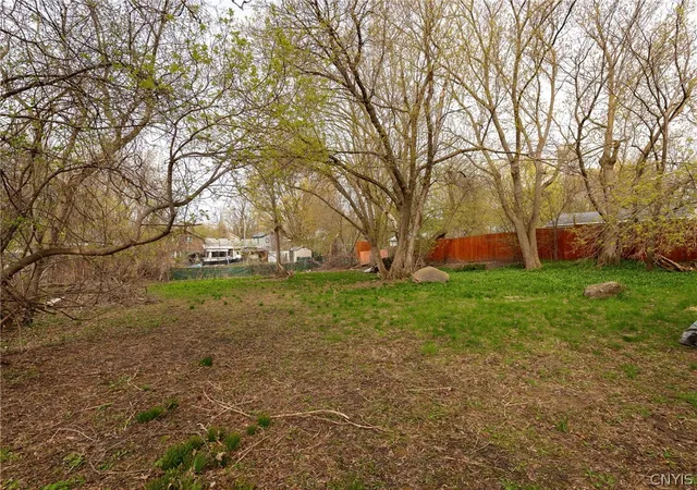 Listing Photo 2 - Condo for sale in building located at 522 Cross St, Watertown, NY 13601 - Unit #