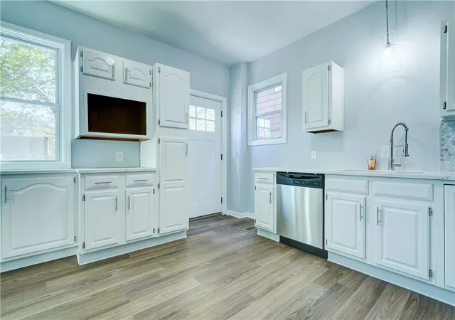 Homes for sale in Rochester, NY | 223 Selye Ter, Rochester, NY 14613 | MLS# R1677244