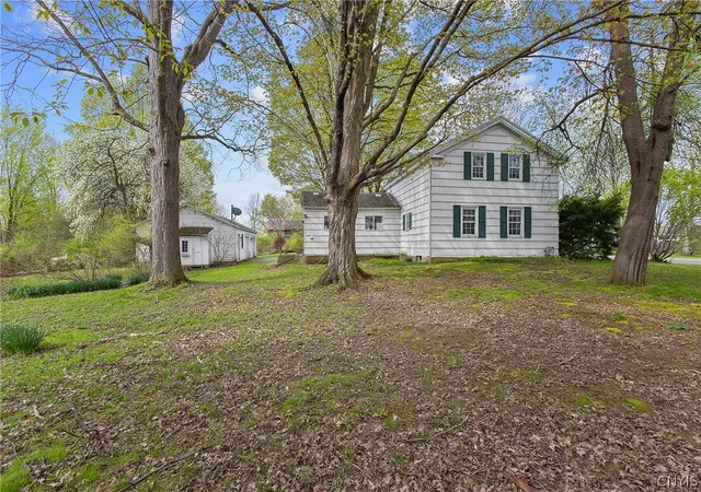 Homes for sale in Clay, NY | 8198 Soule Rd, Clay, NY 13090 | MLS# S1676221