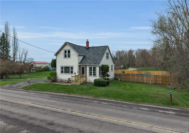 Homes for sale in West Seneca, NY | 336 French Rd, West Seneca, NY 14224 | MLS# B1677257