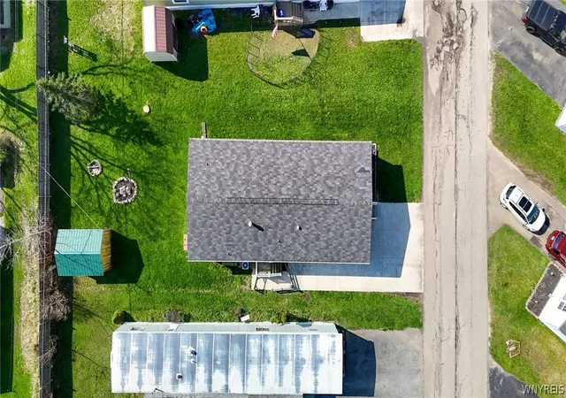 Homes for sale in Alden, NY | 1406 East Dr, Alden, NY 14004 | MLS# B1677502