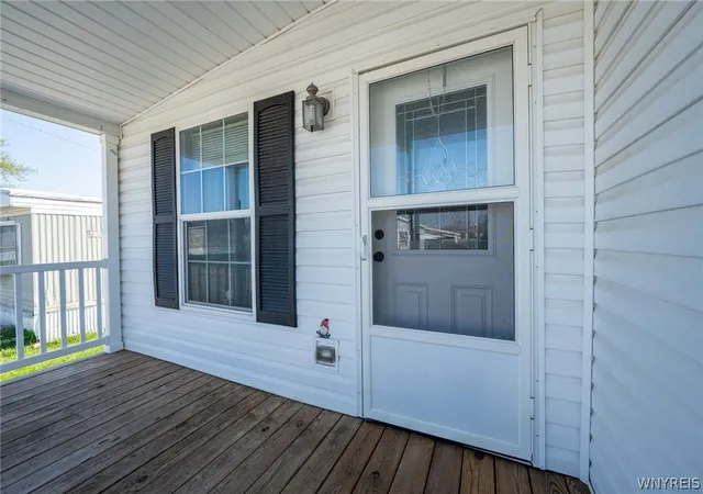 Homes for sale in Alden, NY | 1406 East Dr, Alden, NY 14004 | MLS# B1677502