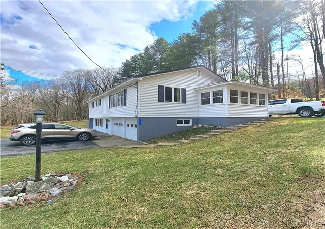 Homes for sale in Camden, NY | 2178 Woodside Dr, Camden, NY 13316 | MLS# S1673320