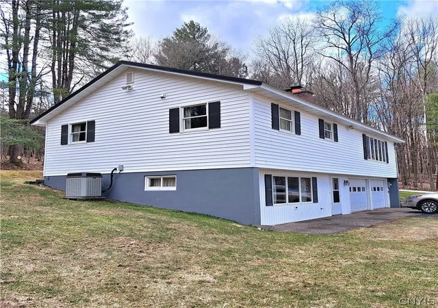 Homes for sale in Camden, NY | 2178 Woodside Dr, Camden, NY 13316 | MLS# S1673320