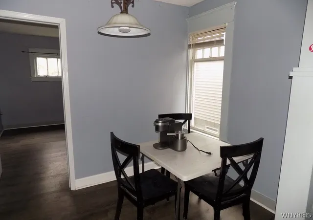 5th image of 92 Merrimac St, Buffalo, NY 14214 | MLS# B1677073