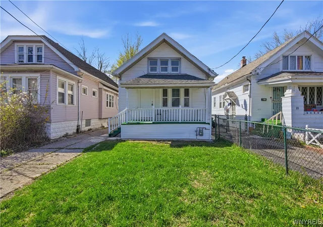 1st image of 27 Connelly Ave, Buffalo, NY 14215 | MLS# B1676557