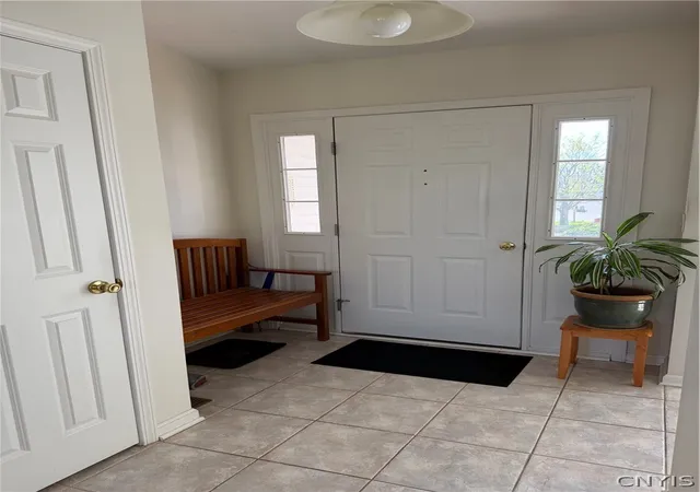 3rd image of 6209 Julia Trl, Cicero, NY 13039 | MLS# S1676558