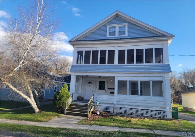 2nd image of 415 N Clinton St, Carthage, NY 13619 | MLS# S1675507