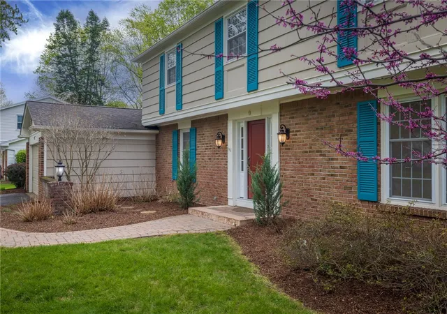 4th image of 74 Harper Dr, Pittsford, NY 14534 | MLS# R1676260