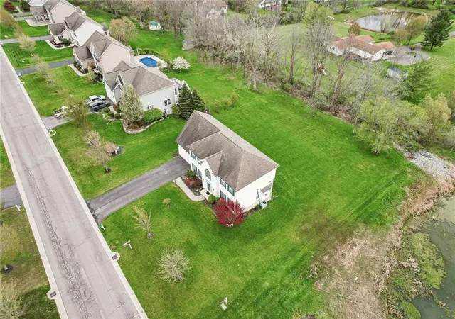 Homes for sale in Canandaigua Town, NY | 5073 W Ridge Run, Canandaigua Town, NY 14424 | MLS# R1676530