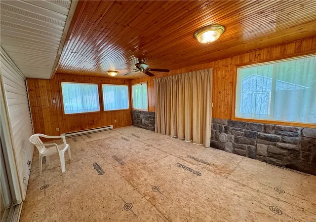 Homes for sale in Victor, NY | 286 W Main St, Victor, NY 14564 | MLS# R1677833