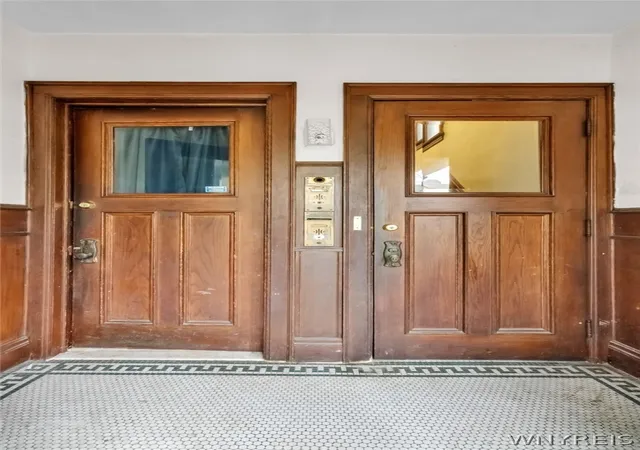 5th image of 102 Claremont Ave, Buffalo, NY 14222 | MLS# B1673524