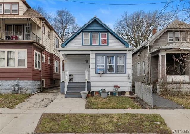 1st image of 120 Richlawn Ave, Buffalo, NY 14215 | MLS# B1677948
