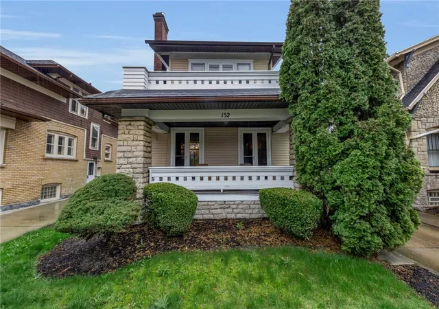 Homes for sale in Buffalo, NY | 152 Fordham Dr, Buffalo, NY 14216 | MLS# R1677821