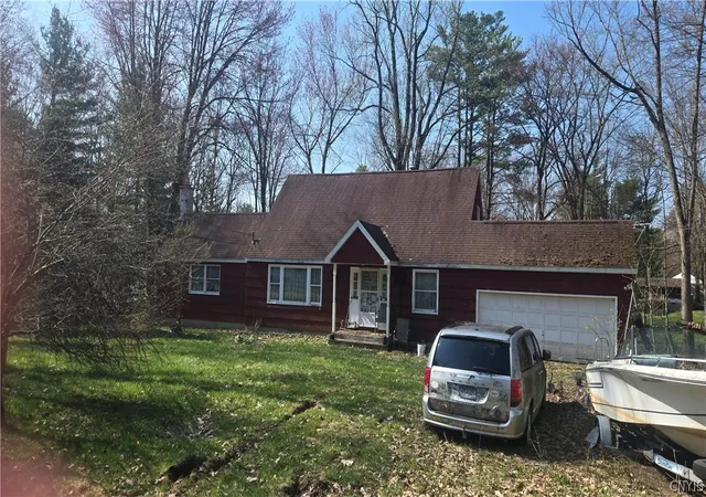 Homes for sale in Constantia, NY | 109 Tannery Rd, Constantia, NY 13044 | MLS# S1677657