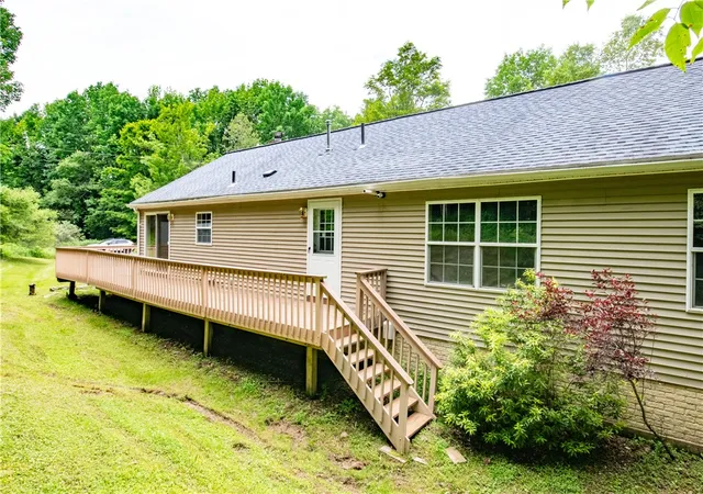 Photo 4 of Single family home for sale at 2809 Thompson Holw Rd, Margaretville, NY 12455 | MLS# R1677979 | Listing updated on 2026-06-08