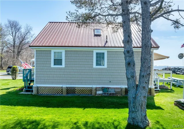 Homes for sale in Scriba, NY | 218 Joe Fultz Blvd, Scriba, NY 13126 | MLS# S1677826