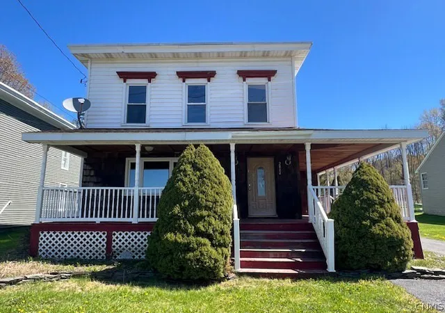 1st image of 2884 Mohawk St, Sauquoit, NY 13456 | MLS# S1677693
