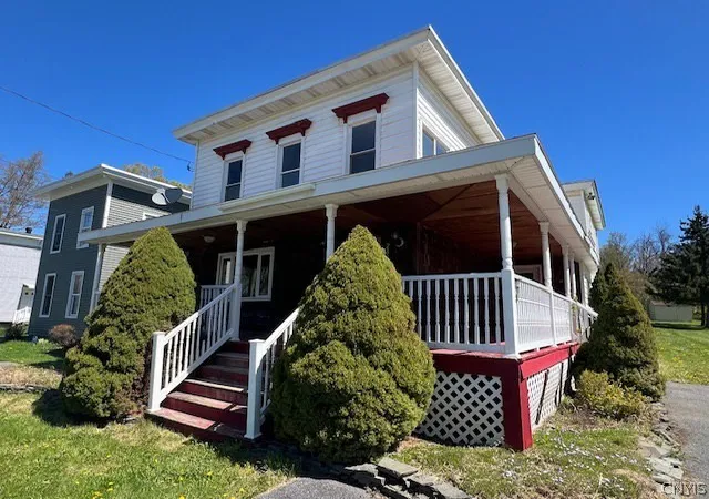 2nd image of 2884 Mohawk St, Sauquoit, NY 13456 | MLS# S1677693