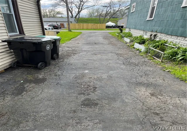 43rd image of 17 Edith St, Tonawanda, NY 14150 | MLS# B1677954