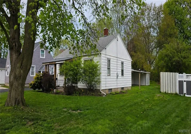 3rd image of 6071 Ketchum Ave, Newfane, NY 14108 | MLS# B1675447