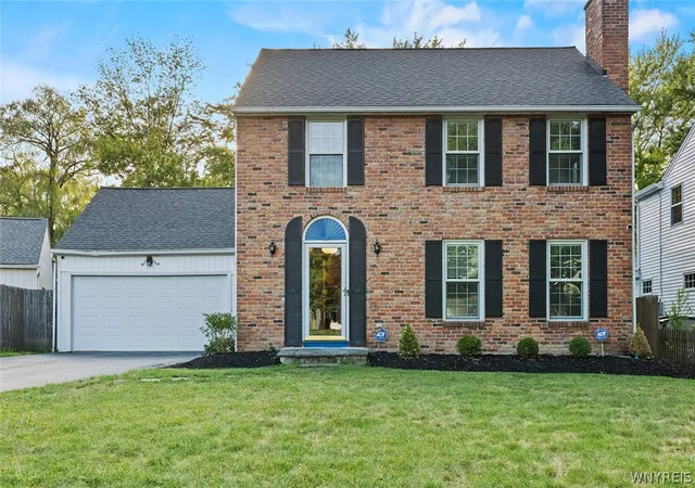 1st image of 45 Thomas Jefferson Ln, Buffalo, NY 14226 | MLS# B1677998