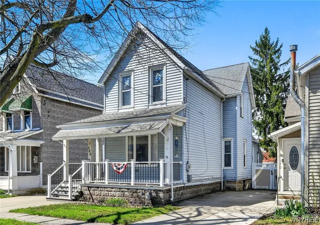 Homes for sale in Buffalo, NY | 168 Dearborn St, Buffalo, NY 14207 | MLS# B1675376