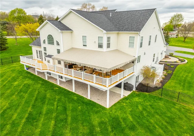 Homes for sale in Canandaigua Town, NY | 5113 West Ridge Run, Canandaigua Town, NY 14424 | MLS# R1674852