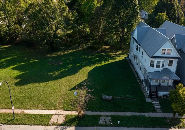 Homes for sale in Buffalo, NY | 23 Southampton St, Buffalo, NY 14209 | MLS# B1678113