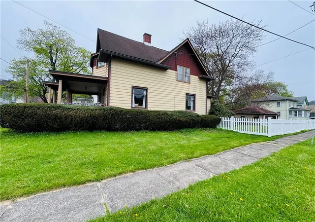 Homes for sale in Wellsville, NY | 102 Early St, Wellsville, NY 14895 | MLS# R1677715