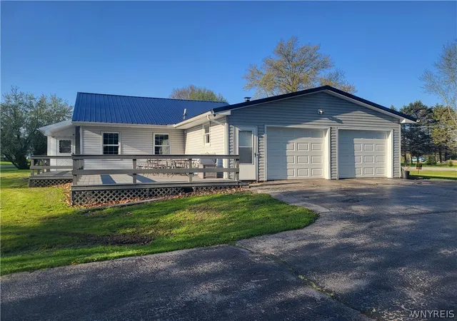 Homes for sale in Newstead, NY | 7987 Kathryn Dr, Newstead, NY 14001 | MLS# B1677813