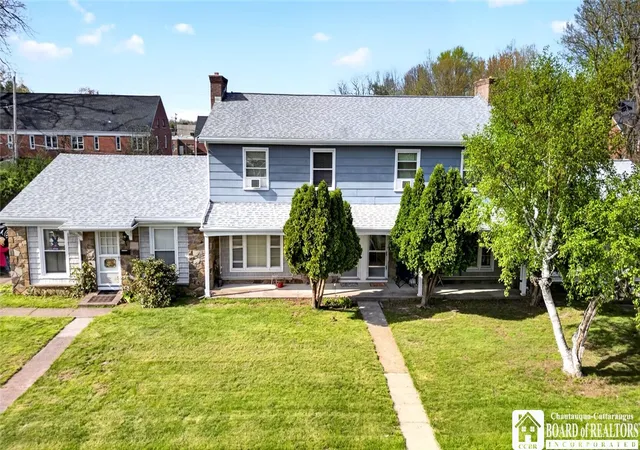 3rd image of 1 Birchwood Dr, Pomfret, NY 14063 | MLS# R1678171