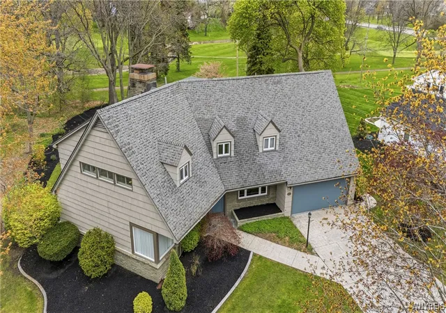 2nd image of 465 Fort Gray Dr, Lewiston, NY 14092 | MLS# B1676735