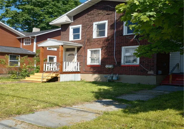 Photo 4 of Multi family home for sale at 370 W 3rd Street, Elmira, NY 14901 | MLS# R1678249 | Listing updated on 2026-07-22