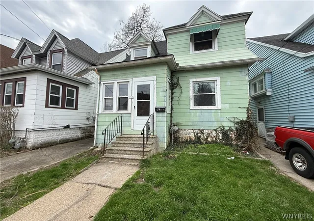2nd image of 77 Mayer Ave, Buffalo, NY 14207 | MLS# B1663537