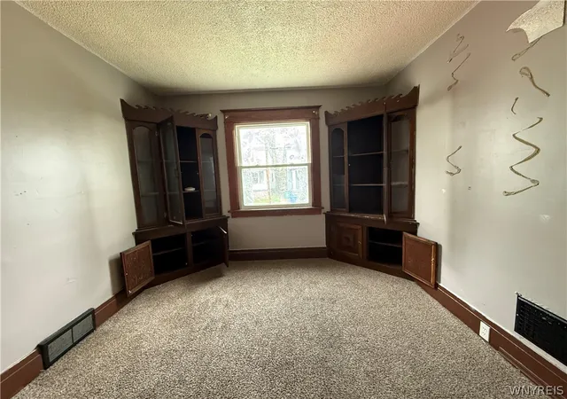 5th image of 77 Mayer Ave, Buffalo, NY 14207 | MLS# B1663537