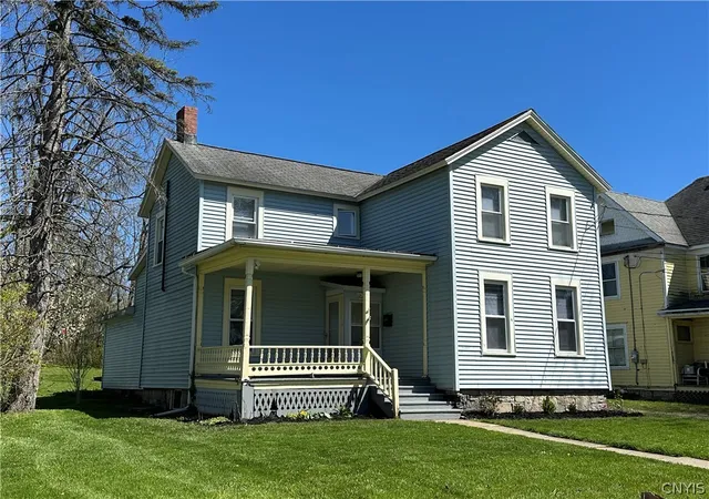 Photo 3 of Sale Pending at 28 Mattie St, Auburn, NY 13021 | MLS# S1677978 | Listing updated on 2026-08-04