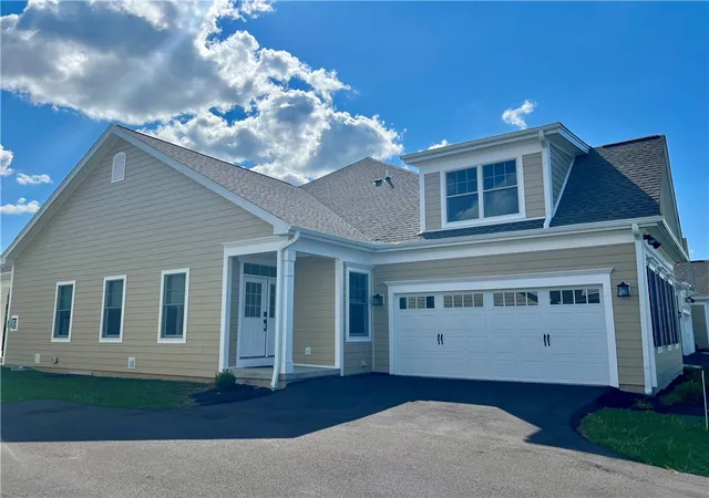 Homes for sale in Brighton, NY | 241 Bretlyn Cir, Brighton, NY 14618 | MLS# R1678121