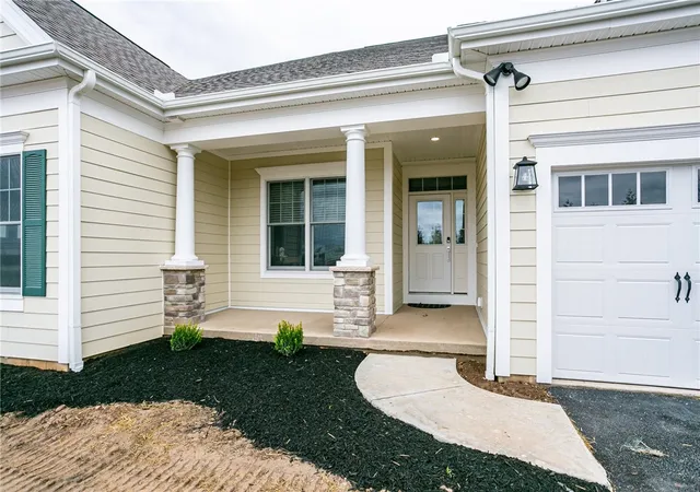 Homes for sale in Brighton, NY | 243 Bretlyn Cir, Brighton, NY 14618 | MLS# R1678123