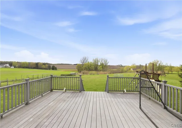Homes for sale in Sullivan, NY | 5879 E Lake Rd, Sullivan, NY 13035 | MLS# S1672998
