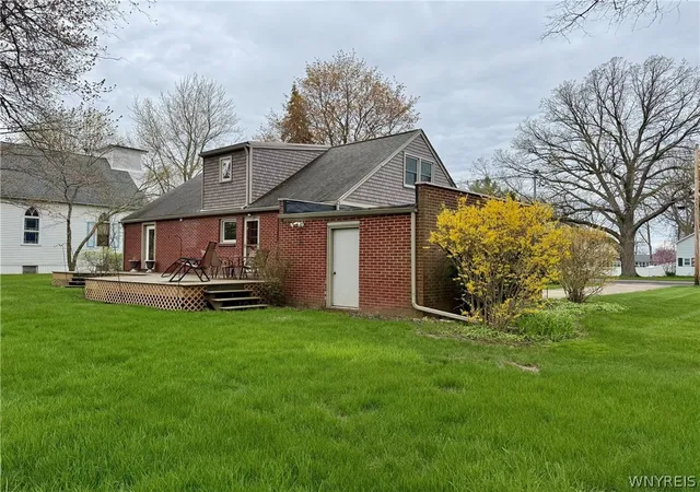 4th image of 510 3Rd St, Youngstown, NY 14174 | MLS# B1677294