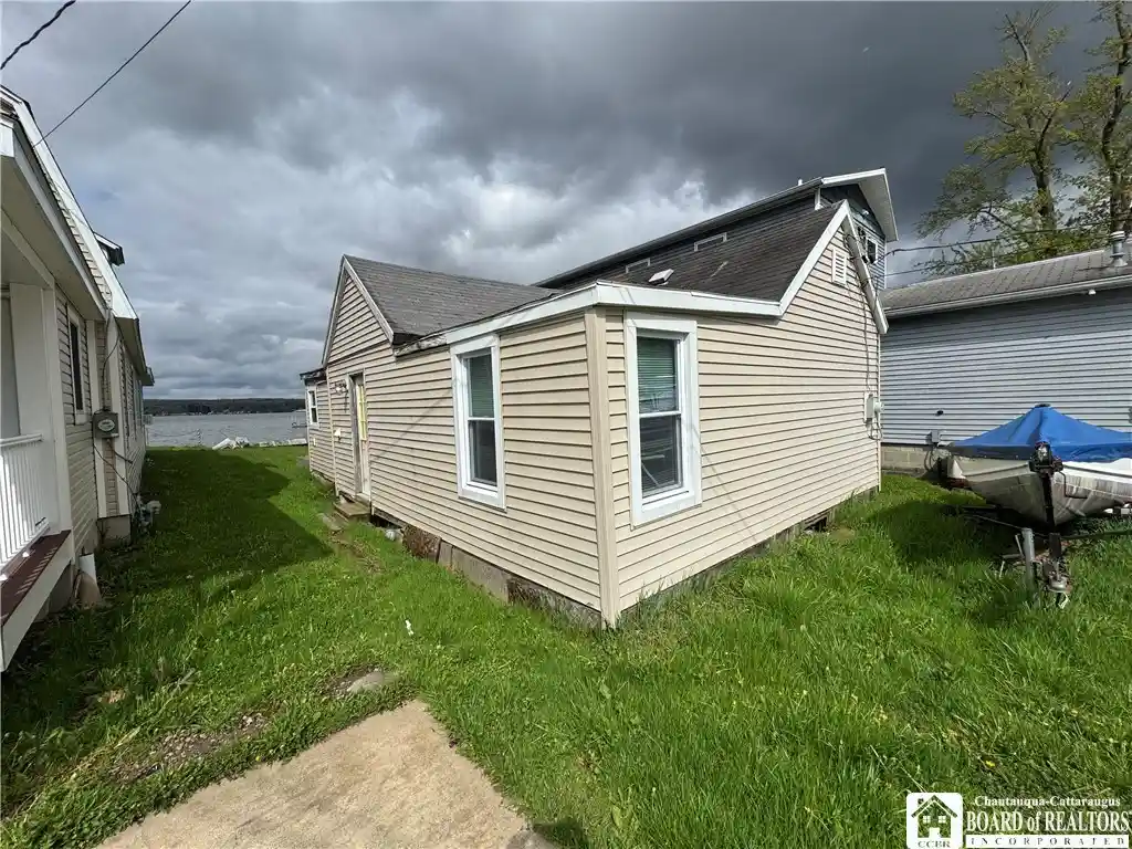 Photo 1 of Single family home for sale at 269 E Terrace Ave, Lakewood, NY 14750 | MLS# R1677374 | Listing updated on 2026-05-01