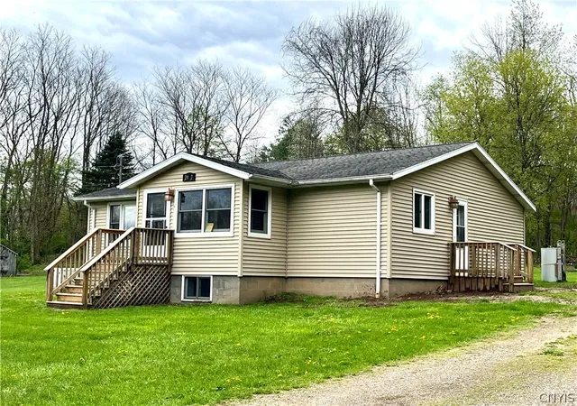 Homes for sale in Sterling, NY | 2002 Eno Rd, Sterling, NY 13111 | MLS# S1678306