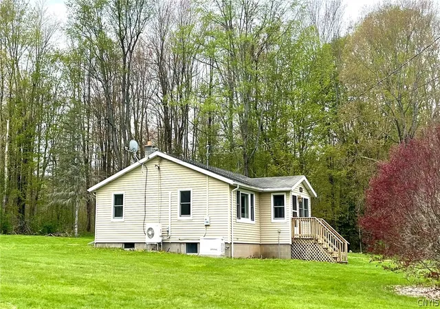 Homes for sale in Sterling, NY | 2002 Eno Rd, Sterling, NY 13111 | MLS# S1678306