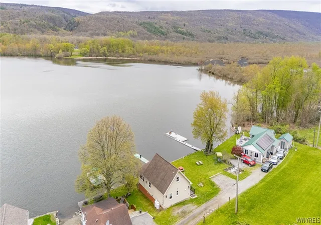 2nd image of 6277 Lakes End Ln, Honeoye, NY 14471 | MLS# B1678210